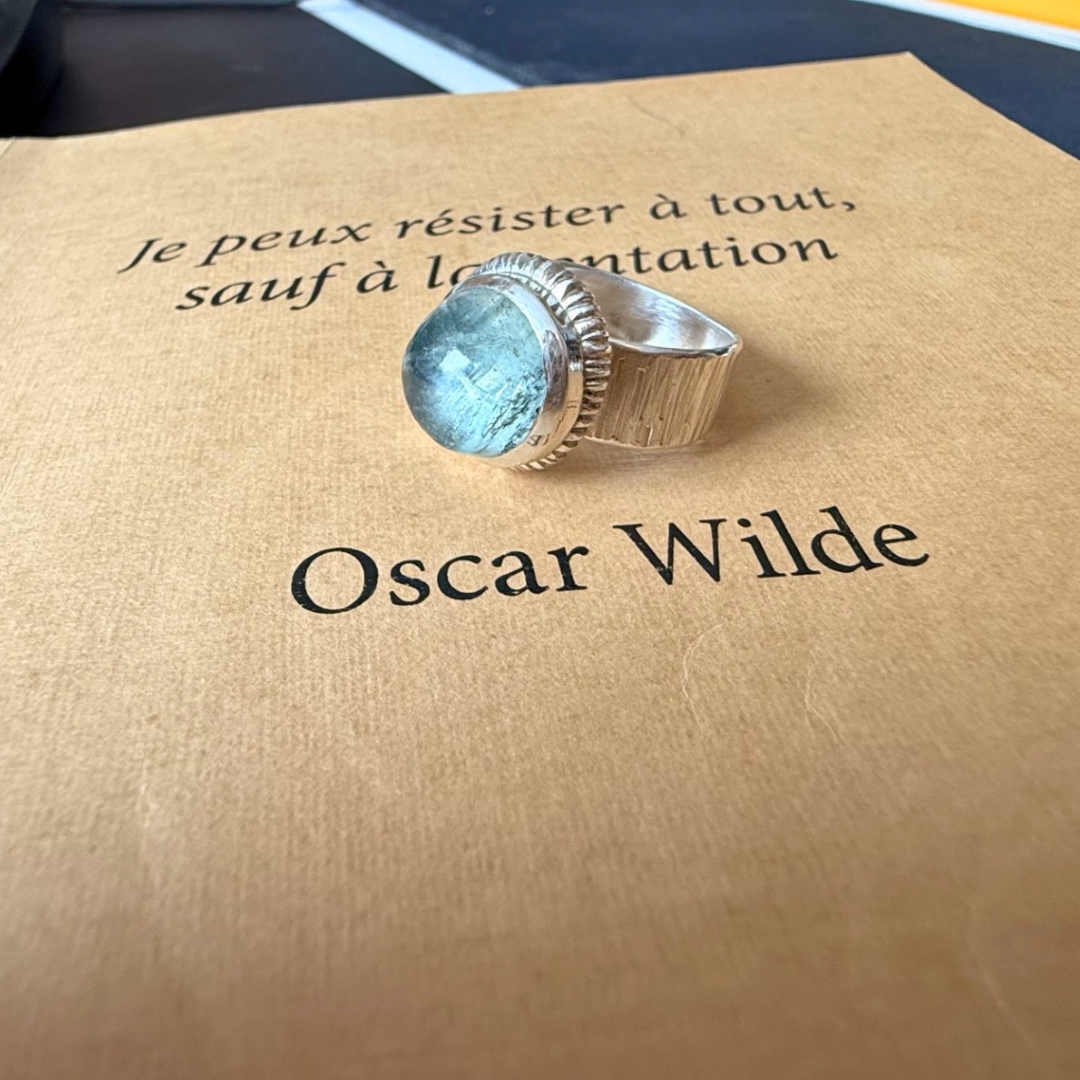 Bague en argent avec oligoclase